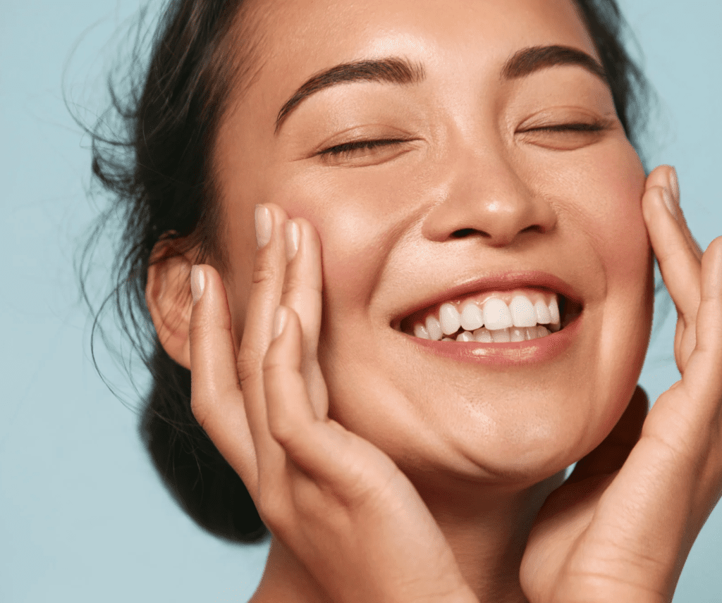 Achieve clear skin naturally with Higher Health's holistic acne treatments in Toronto.